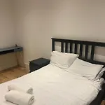 Hyde Park Studio Apartments