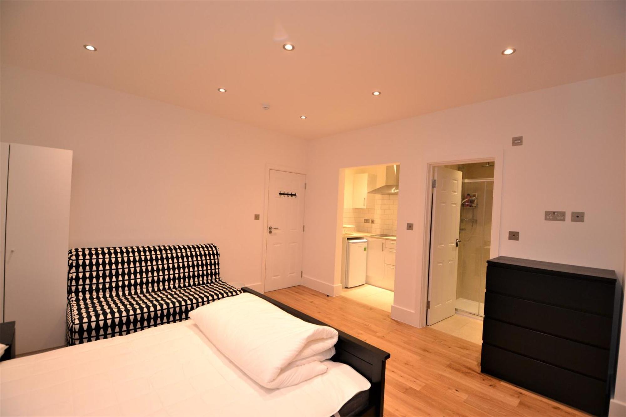 Hyde Park Apartment